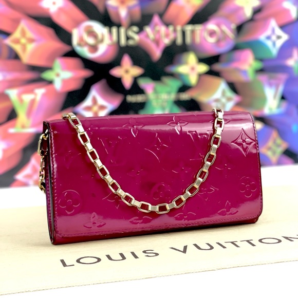 vuitton vernis clutch bag